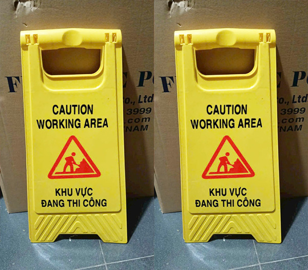 Biển báo khu vực thi công